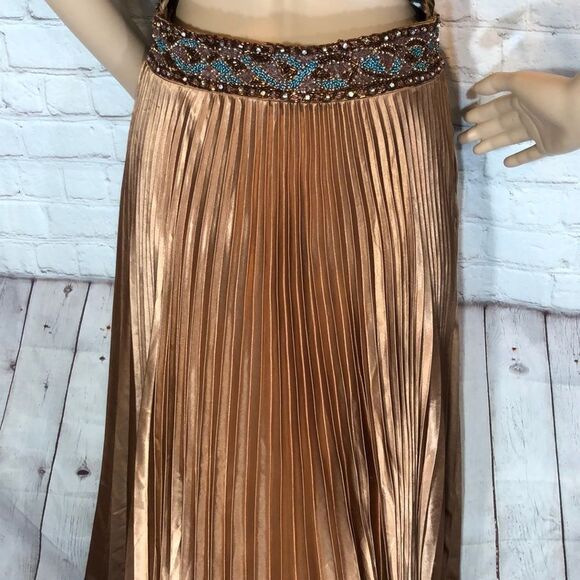 Camille La Vie Animal Print Beaded Evening Gown 8 - Picture 10 of 16